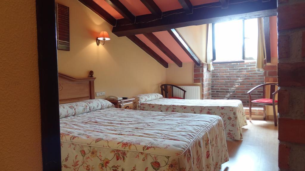 Conjunto Hotelero La Pasera ソト・デ・カンガス 部屋 写真